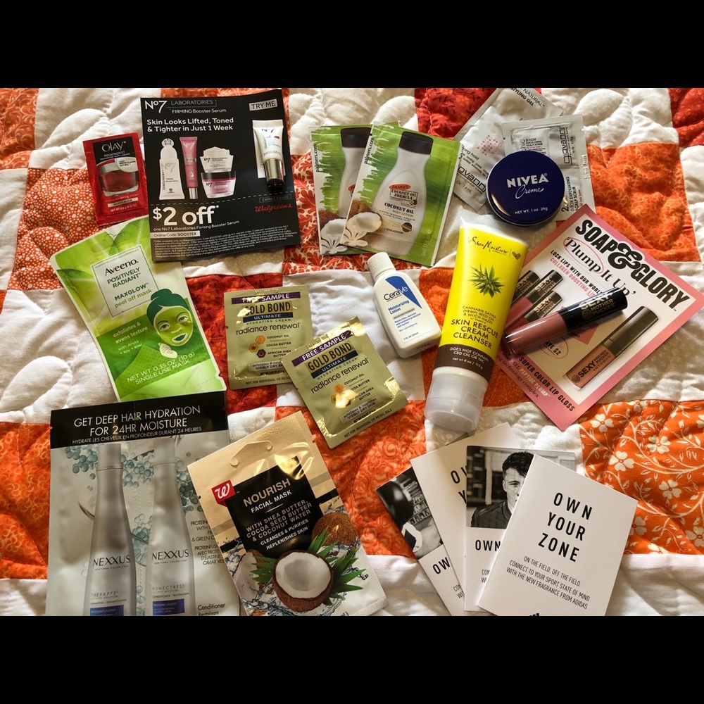 BNWT 20-piece beauty & makeup bundle
